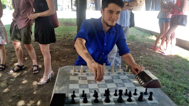 Šachy si ven přijde zahrát i mistr republiky Jan Mikeš z ŠK Spartak Ústí nad Labem