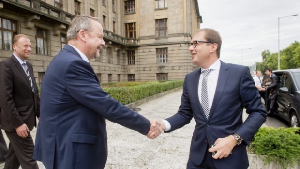 Ministr dopravy Dan Ťok se v Praze setkal s německým protějškem Alexanderem Dobrindtem
