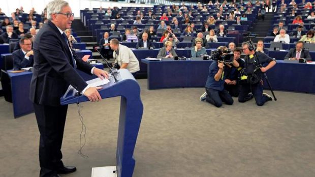 Předseda Evropské komise Jean-Claude Juncker na zasedání Evropského parlamentu ohlásil návrh na povinné přerozdělení uprchlíků