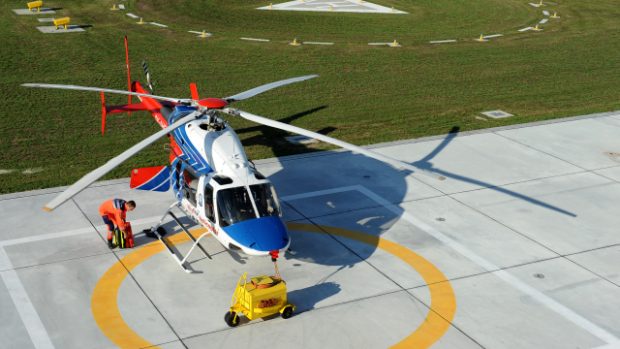 Jihočeská záchranka má nový heliport v Plané u Českých Budějovic