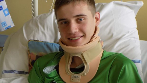 Dominik Skořepa, který ochrnul při autonehodě cestou na hokejový trénink
