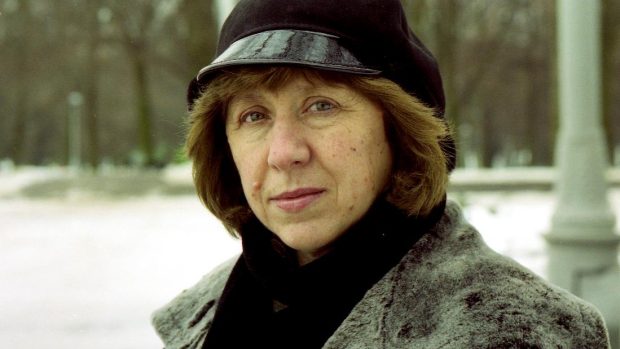 Běloruská spisovatelka a investigativní novinářka Světlana Alexijevičová, držitelka Nobelovy ceny za literaturu (archivní foto)