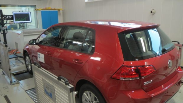 Ministerstvo dopravy otestovalo dva nové vozy z koncernu VW