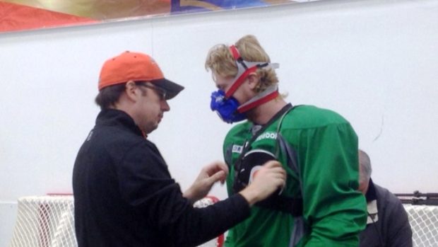 Útočník Philadelphie Flyers Jakub Voráček se připravuje na fyzický test