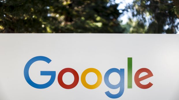 Nové logo Google na sídle společnosti ve městě Mountain View v Kalifornii