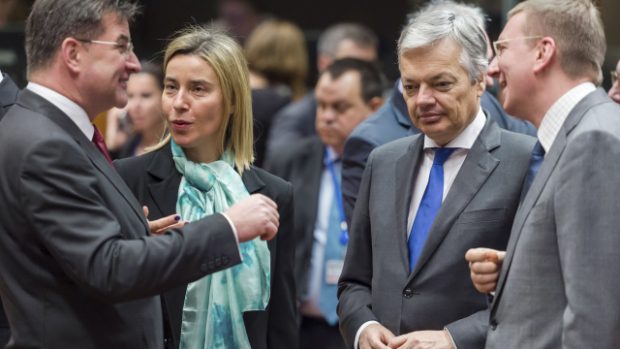 V Bruselu jednají ministři zahraničních věcí