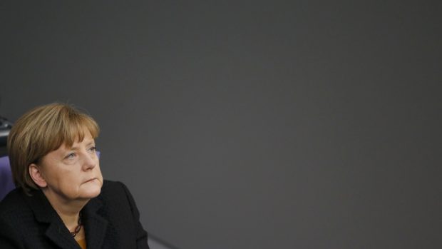 Angela Merkelová seznámila Spolkový sněm s postojem vlády před summitem EU