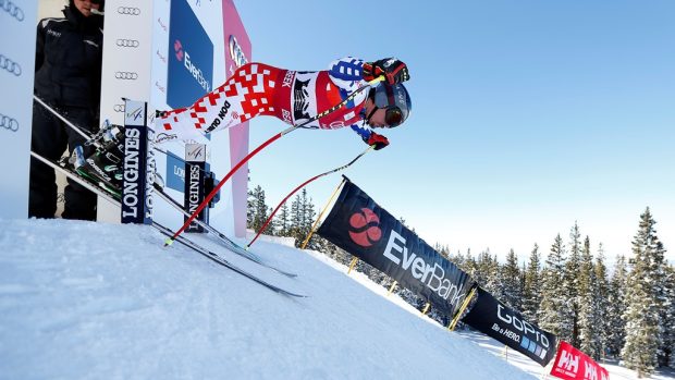 Český lyžař Ondřej Bank na startu závodu Světového poháru