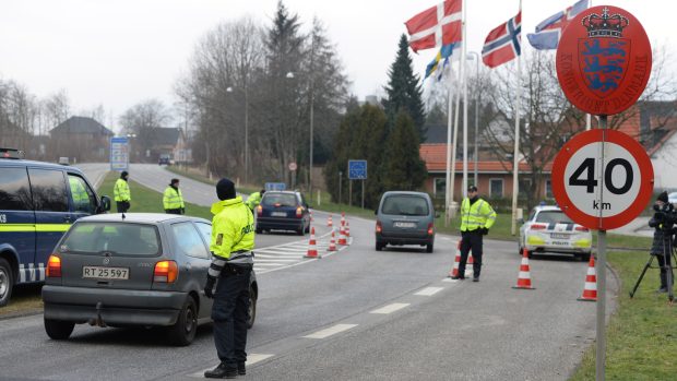 Dánské policejní kontroly na hranicích s Německem