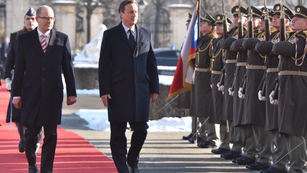 Britský premiér David Cameron se setkal s českým předsedou vlády Bohuslavem Sobotkou