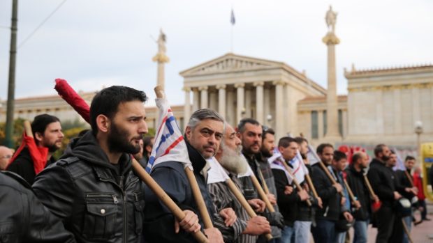 Řecké odbory vyhlásily generální stávku