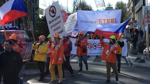 Demonstrace ocelářů v Bruselu. Na snímku zástupci českých ocelářských firem