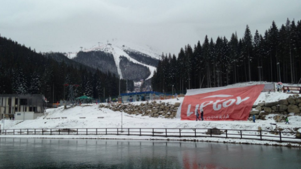 Dnešní obří slalom v Jasné zmařil silný vítr