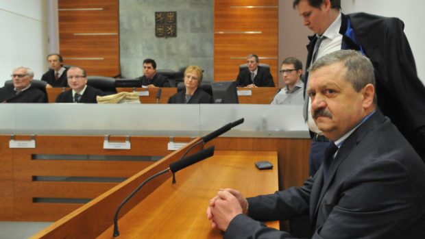 Kárný senát Nejvyššího správního soudu projednával v Brně žalobu na státního zástupce Ladislava Kosána