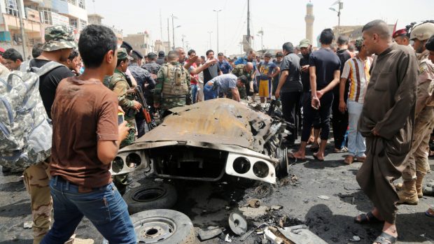 Pumový útok ve čtvrti Sadr v Bagdádu