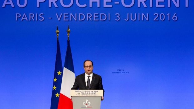 Francouzský prezident Francois Hollande na mezinárodní konferenci k přípravě blízkovýchodního mírového procesu