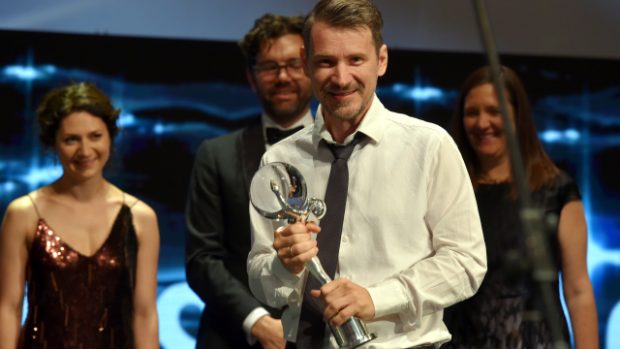 Hlavní cenu získal na MFF Karlovy Vary režisér Szabolcs Hajdu za snímek Rodinné štěstí. Současně si odnesl i cenu za herecký výkon