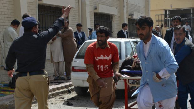 Pumový útok zasáhl ve městě Kvéta na jihozápadě Pákistánu nemocnici