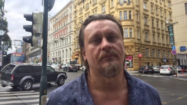 Ruský umělec a disident Vorotnikov je volný. Soud na něj neuvalil vazbu