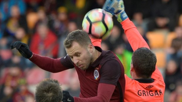 Fotbalisté Sparty porazili Teplice 2:1 a přezimují na třetí příčce