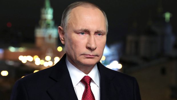 Vladimir Putin testuje Evropu, míní The Independent.