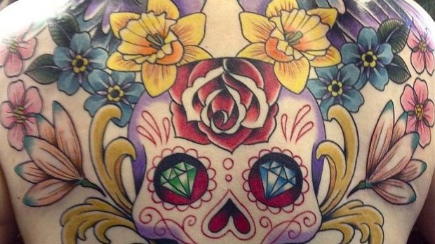 Tetování na zádech Tima Steinera je v mexickém stylu (ilustrační snímek).