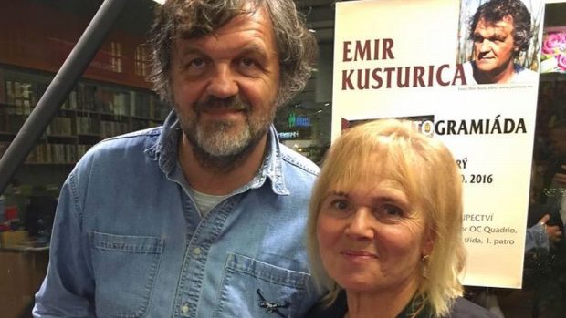 Emir Kusturica s překladatelkou Dragou Zlatníkovou