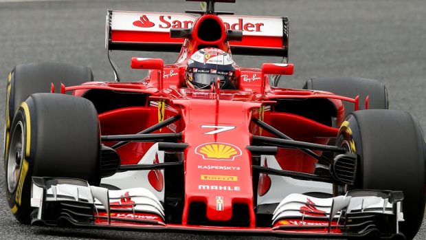 Ferrari čeká na titul už 10 let. Změní se to letos?