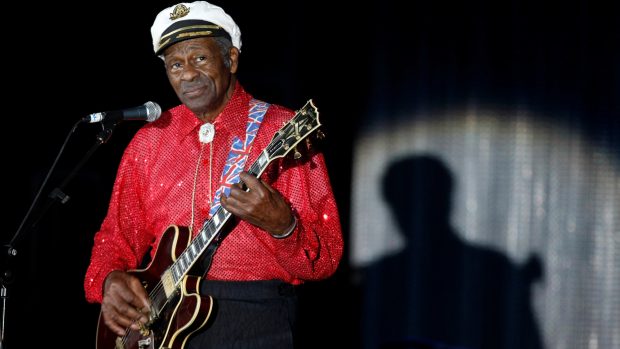 Americký zpěvák a kytarista Chuck Berry