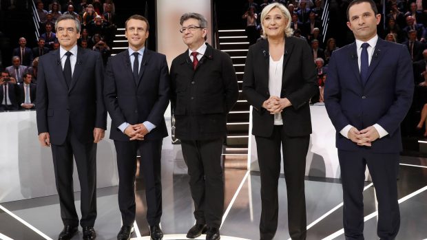 Francouzští prezidentští kandidáti: Francois Fillon, Emanuel Macron, Jean-Luc Mélenchon, Marine Le Penová a Benoit Hamon