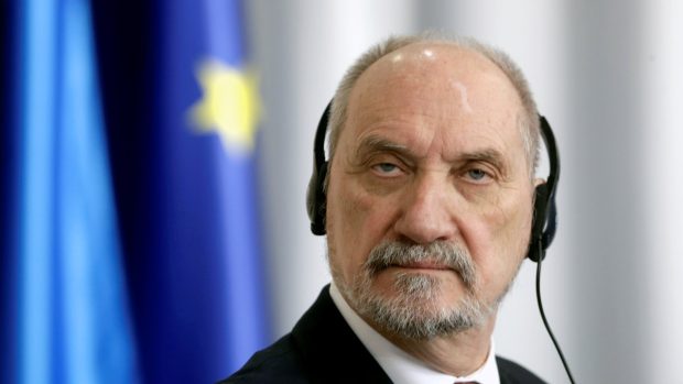 Polský ministr obrany Antoni Macierewicz