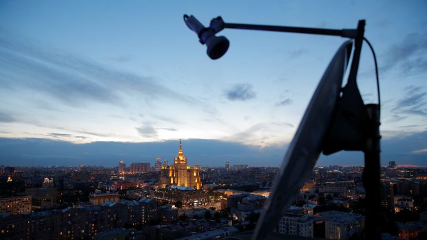 Výhled ze střechy ruské budovy zachycený fotografem agentury Reuters během rozhovoru se skupinou Rudex