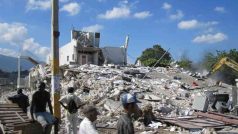 Haiti. Ostrov po zemětřesení.