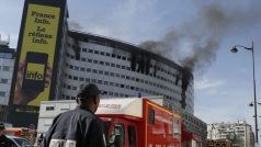 Požár v budově rozhlasu v Paříži