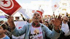 Příznivci současného prezidenta Tuniska Munsifa Marzúkího