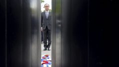 Francouzský prezident Francoise Hollande při slavnostním ceremoniálu
