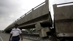 Zničený most v Guayaquil