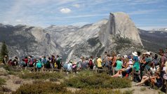 V Yosemitském národním parku v Kalifornii znovu duní vodopády