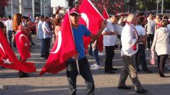 Demonstrace na náměstí Taksim v Istanbulu
