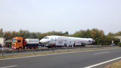 Letecký speciál Tu-154 má jednu ze zastávek na trase do leteckého muzea v Kunovicích i u Břuchotína nedaleko Olomouce