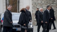 Poslední rozloučení s prvním slovenským prezidentem Michalem Kováčem