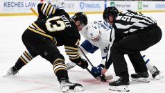 Boston Bruins podruhé v play off NHL porazili Toronto Maple Leafs