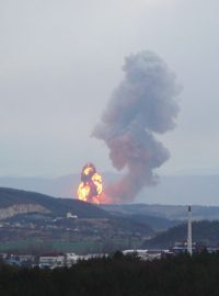 Výbuch v muničním skladu