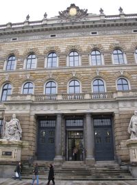 Budova Zemského soudu v Drážďanech