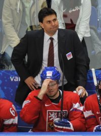 Český hokejový tým během zápasu s Lotyšskem