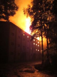 Požár sušárny chmele ve Mšeci na Rakovnicku