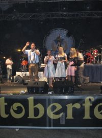 Turecký Oktoberfest je zároveň hudebním festivalem