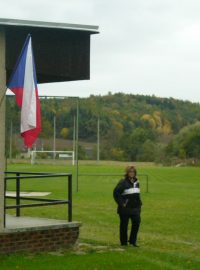 Volby ve fotbalových kabinách v Jablonné na Benešovsku