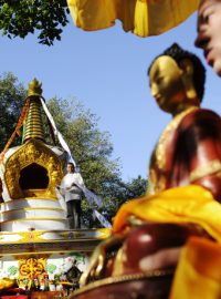 Po pěti letech dokončili buddhisté v Liberci výstavbu stúpy, která je symbolem soucitu, moudrosti a míru a reprezentuje osvícenou mysl Buddhy