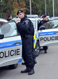 Odjezd českých policistů do Maďarska
